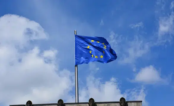 AB, Ukrayna'dan zorla nakledilen çocuklar nedeniyle 16 kişi ve 7 kuruluşu yaptırım listesine aldı