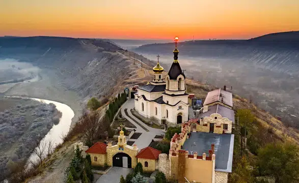 AB'den Moldova'ya 120 milyon euroluk hava savunma desteği