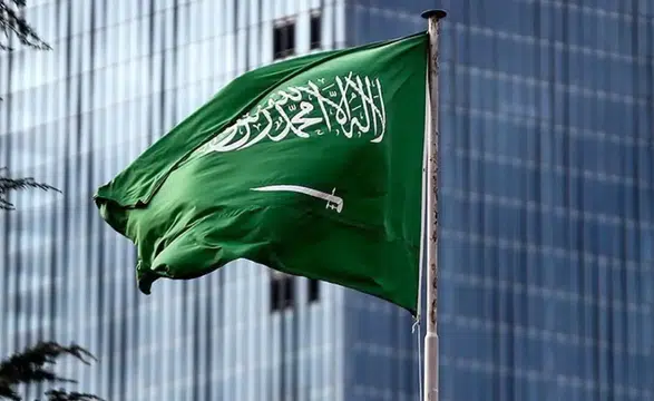 Suudi Arabistan Ekonomisine Petrol Şoku: Piyasalarda Sarsıntı Başladı!