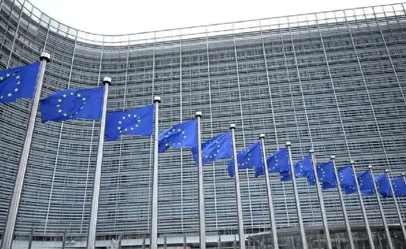 AB, dondurulan Rus varlıklarının gelirini Ukrayna'ya aktardı
