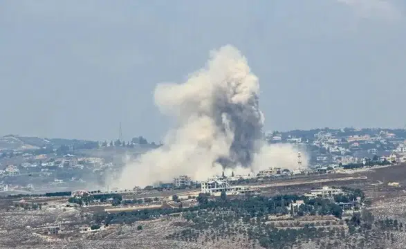 İsrail, Ateşkes Anlaşmasını Çiğneyerek Lübnan'a Hava Saldırısı Düzenledi