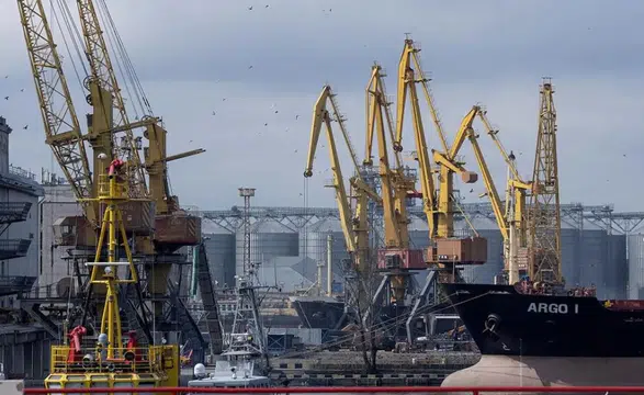 Rusya, Odessa Limanı'ndaki Yakıt ve Yağ Tesislerini Hedef Aldı
