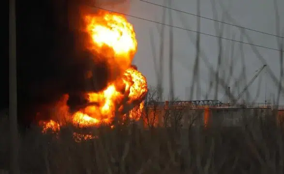 Rusya'daki Petrol Rafinerisine İHA İle Saldırı Düzenlendi: Çok Sayıda Ölü ve Yaralı Bulunuyor
