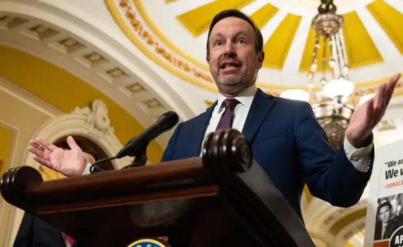 Trump'a İran savaşından ağır darbe! Senatör Murphy: Bu savaşı kaybetti