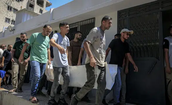 İsrail Gazze'de sivilleri hedef aldı! 2 ölü, 13 yaralı