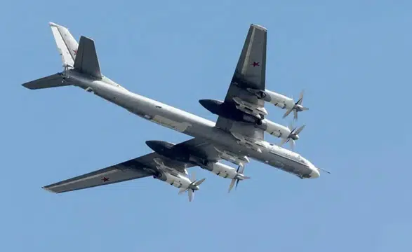 Rusya'da bombardıman uçağı düştü: Çok sayıda ölü var