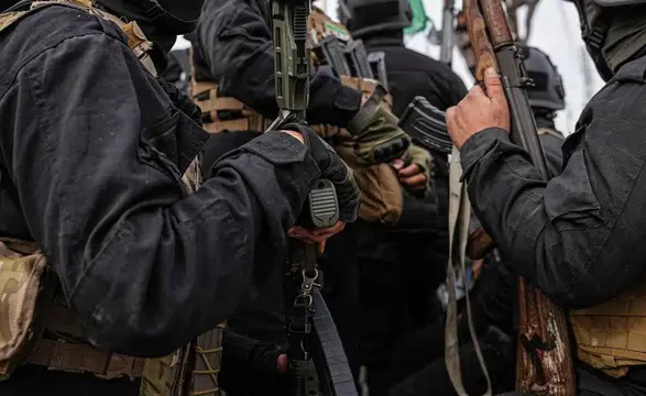 Suriye'de yeni dönem: YPG'nin ağır silahları orduya geçti