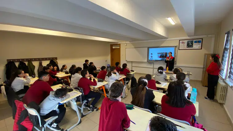 Şalpazarı’nda Öğrencilere Gıda Güvenilirliği Eğitimi Verildi