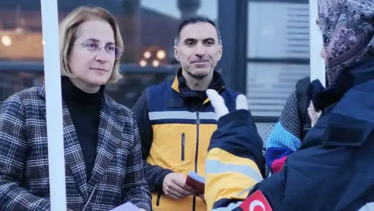 Acil Sağlık Hizmetleri Haftası'nda OED Eğitimi: Kalp Krizine Anında Müdahale Vurgusu