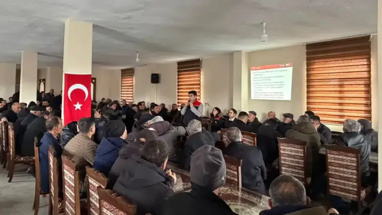 Kars’ta bitki koruma ürünleri uygulayıcı eğitimi düzenlendi