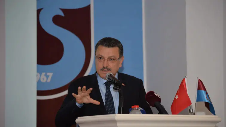 Trabzon Belediye Başkanı'ndan saldırılara tepki: "Futbol dostluk ve kardeşliktir"