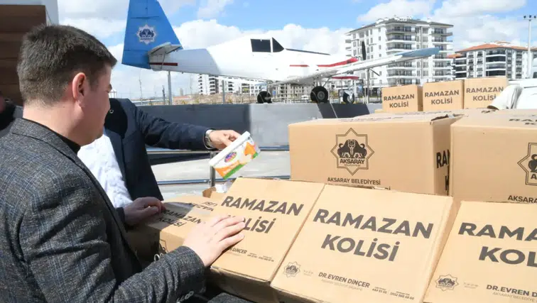 Aksaray Ramazan ayına hazır: Başkan Dinçer ihtiyaç sahiplerinin yanında