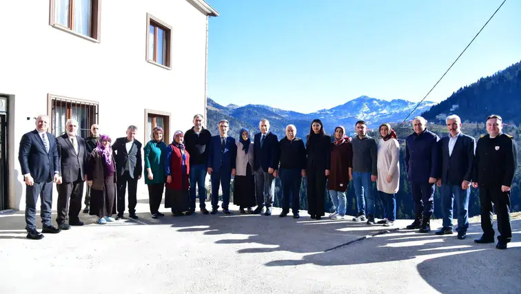 Vali Şahin, Şehit Göce'nin Ailesine Ziyaret Gerçekleştirerek Devlet Desteklerini Vurguladı
