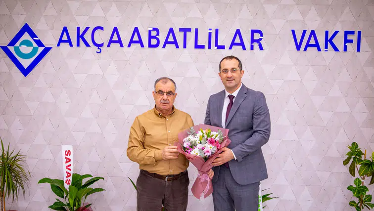 Akçaabatlılar Vakfı'na Erbaşaran yeniden başkan seçildi, hayırlı olsun ziyareti yapıldı