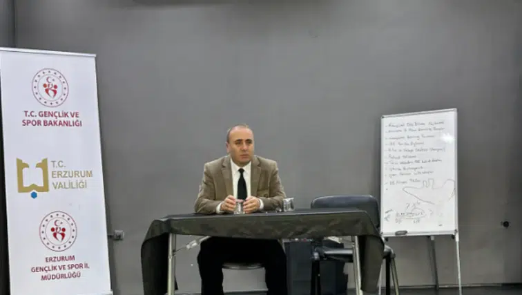 Palandöken Gençlik Merkezi’nde Planlama Toplantısı Gerçekleştirildi