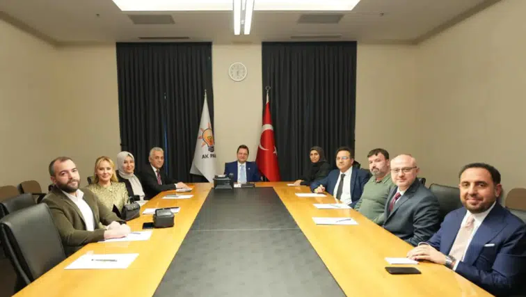 İftar öncesi stratejik istişare: Gündemde Hekimlik Meslek Kanunu vardı