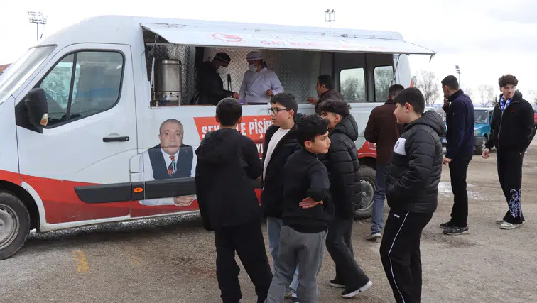 Çat Belediyesi’nden Taraftarlara Sıcak Dokunuş