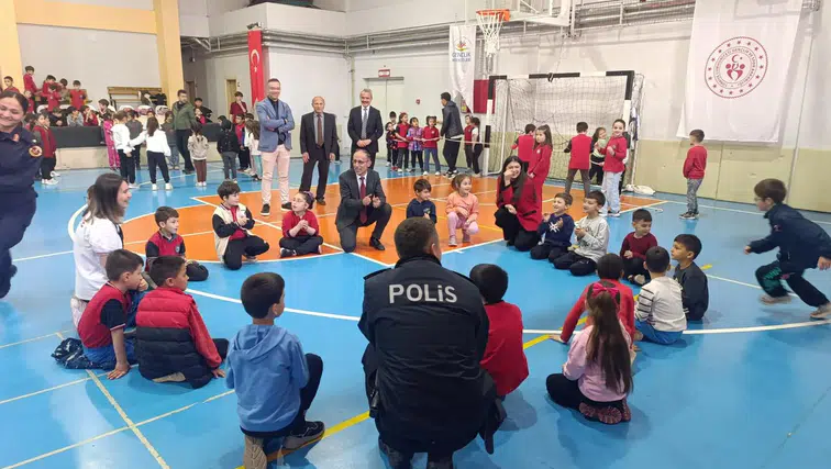 Geleneksel Çocuk Oyunları Şenliği Şalpazarı’nda Coşkuyla Gerçekleştirildi
