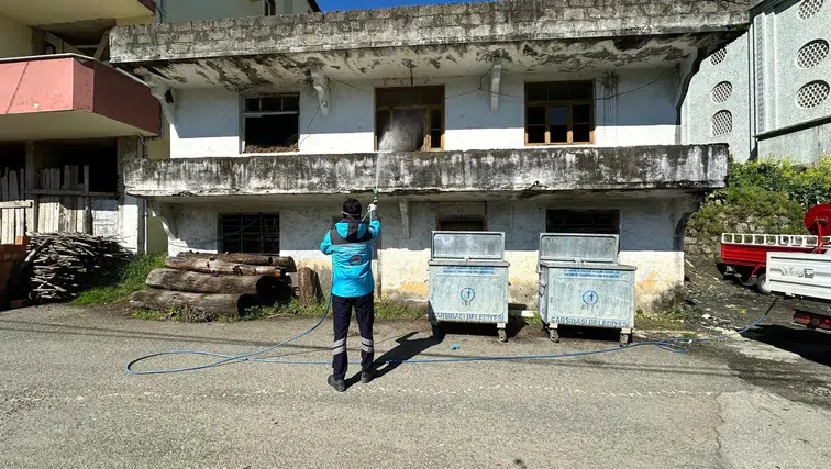 Trabzon Büyükşehir Belediyesi’nden Kahverengi Kokarca ile Mücadeleye Güçlü Destek