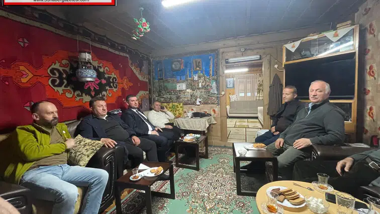 AK Parti Artvin Heyetinden Cumhurbaşkanı Başdanışmanı Dr. İsrafil Kışla’ya Bayram Ziyareti