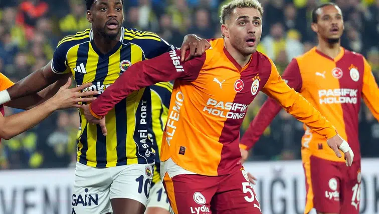 Galatasaray Mağlup Oldu, Süper Lig'deki Şampiyonluk Yarışı Kızıştı! İşte Kalan Karşılaşmalar