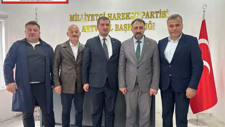 AK Parti Artvin ve MHP Teşkilatları Bayramlaşma Programında Bir Araya Geldi