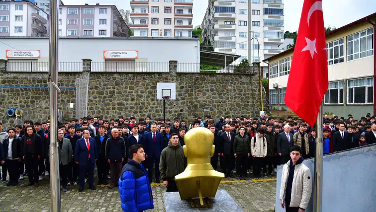 Trabzon'daki Mesleki Lise, %78 İstihdam Oranıyla Dikkat Çekiyor!