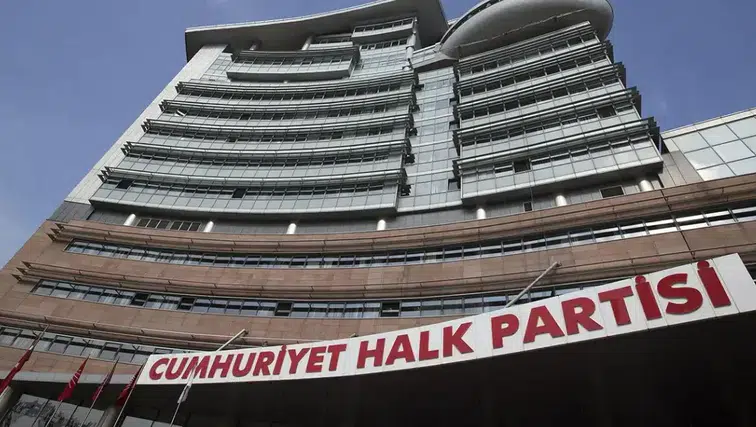 CHP'nin Planlanan Heyet Görüşmesi Beklenmedik Şekilde İptal Edildi