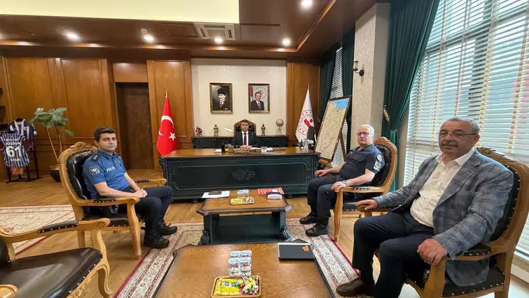 Yomra’da LGS Öncesi Koordinasyon Toplantısı Gerçekleştirildi