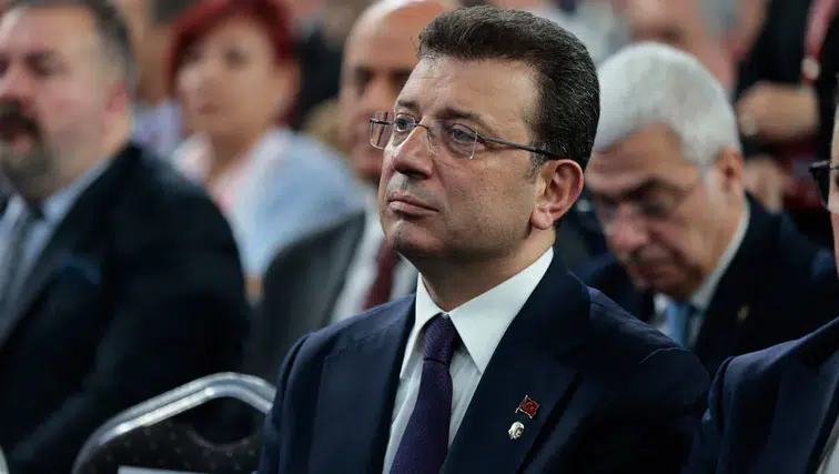 İmamoğlu: Teslim olma değil kararlılıkla yürüme zamanı