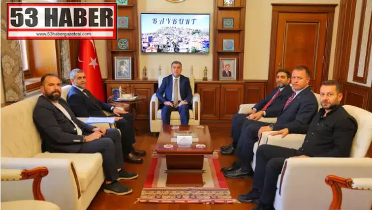 Bayburtspor Yönetiminden Vali Mustafa Eldivan’a Ziyaret