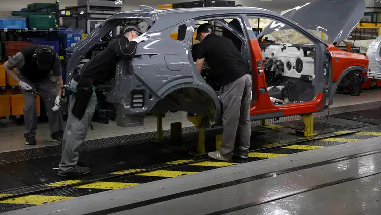 Tamamen Elektrikli Qashqai Yalan Oldu