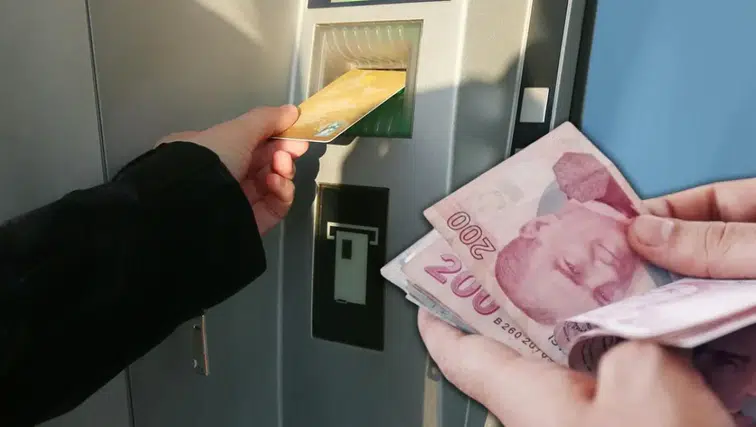 Faizsiz kredi araştıran baksın: 5 banka fırsatlarını peş peşe açıkladı! Anında hesapta...