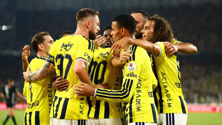 Fenerbahçe'nin Fransız takımlarına karşı karnesi dikkat çekiyor