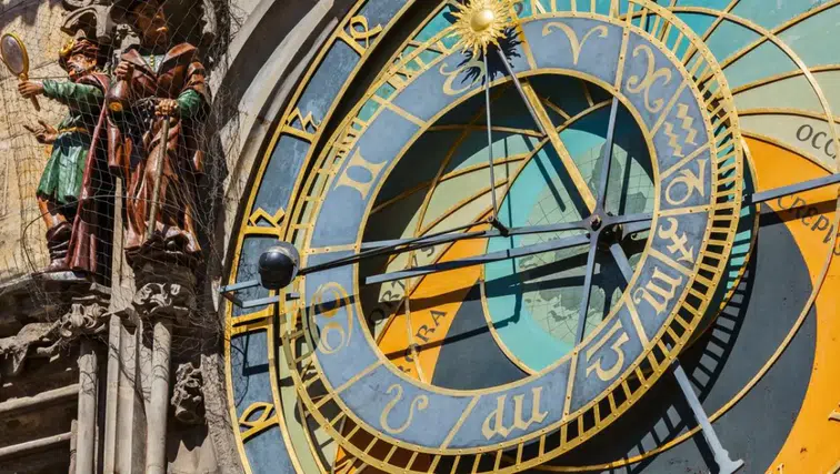 Tarihin Derinliklerine Yolculuk: Prag Astronomik Saati’nin Büyüleyici Mirası!