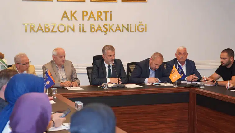 AK Parti Trabzon’da İl Yönetim Kurulu Toplantısı Gerçekleştirildi
