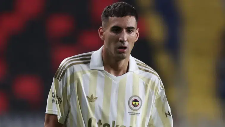 Mert Müldür'den Fenerbahçe'ye Olumsuz Gelişme!