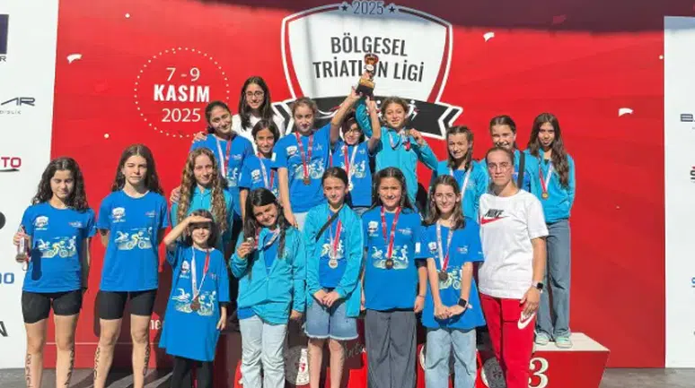 Rize triatlon ekibi, Türkiye Triatlon Finali'nde üçüncülükle zafer kazandı!