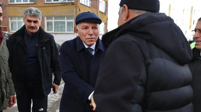 Erzurum'da Vaniefendi Halk Pazarı açıldı, sosyal hayatı canlandıracak!