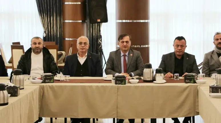 Rize Muhtarlar Federasyonu’nun Yeni Yönetimi İlk Toplantısını Yaptı