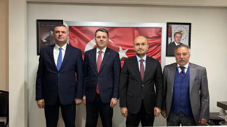 MHP Trabzon Teşkilatından Basın İlan Kurumu İl Müdürüne Ziyaret