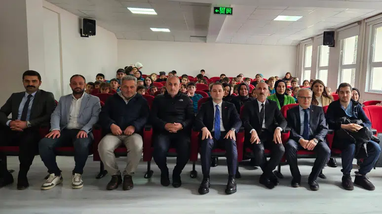 Sarıgöl Şehit Onbaşı Soner Ateşsaçan İlk ve Ortaokulu’nda Yerli Malı Haftası Kutlandı