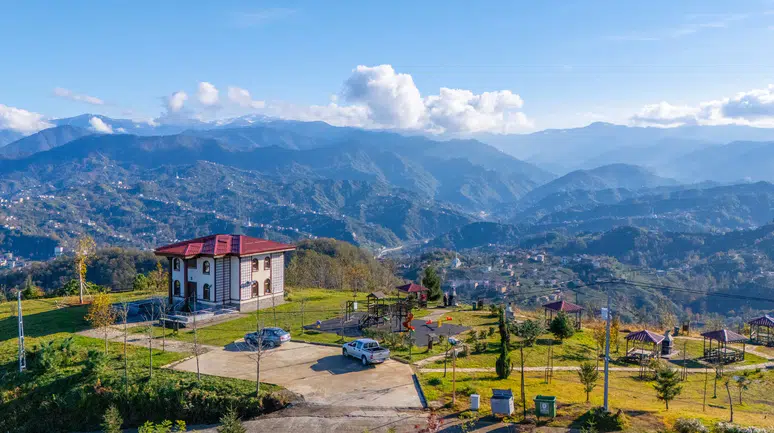 Isırlık Tabiat Parkı’nda Sonbahar Güzellikleri Ziyaretçileri Büyülüyor