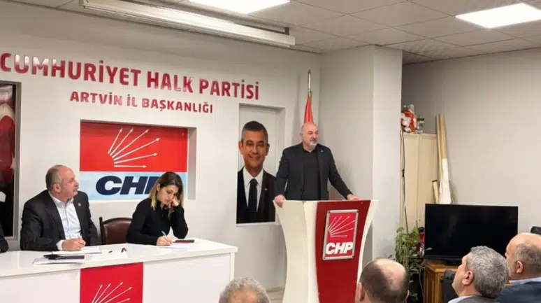 CHP Artvin’de İl Danışma Toplantısını Yoğun Katılımla Gerçekleştirdi