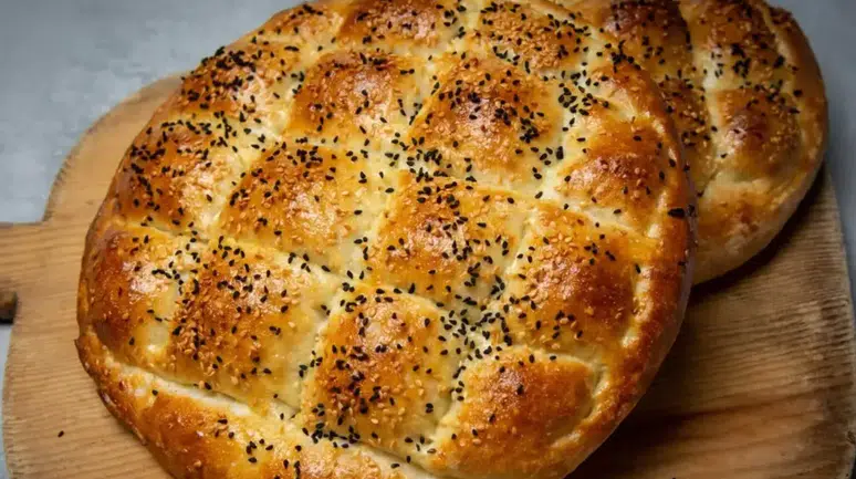 İzmir’de Ramazan pidesi 30 liradan satılacak