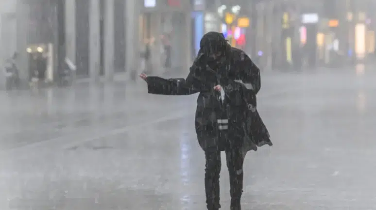 Meteoroloji’den 39 il için kuvvetli yağış ve fırtına uyarısı