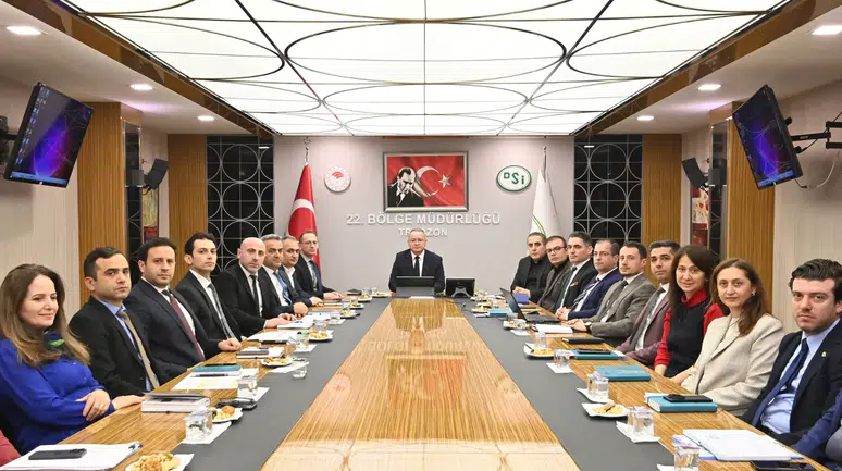 Trabzon'da DSİ Genel Değerlendirme Toplantısı: 2026 Hedefleri ve Su Projeleri Ele Alındı