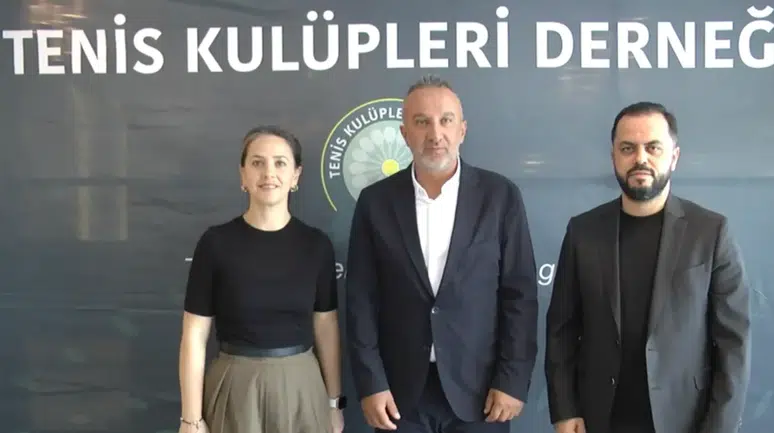 Türk tenisi Bursa’da zirve yaptı