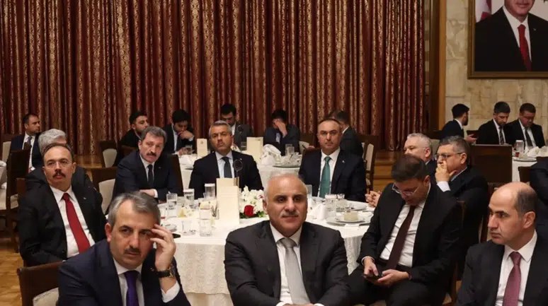 Rize Valisi Türkiye Yüzyılı Vizyonu için TBMM'de Değerlendirme Yaptı