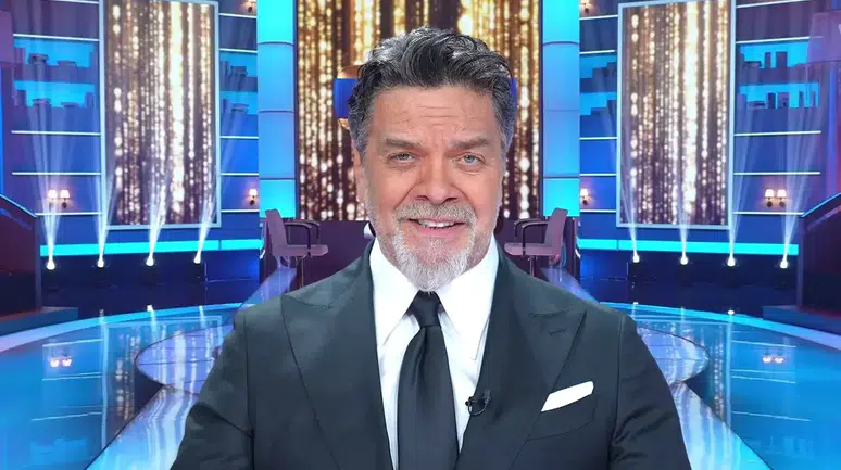 The Dress Neden Farklı Renk Görülüyor? 2015’te Viral Olan Renkleri Tartışmalı Elbise Nedir?